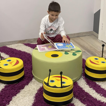 Комплект дитячих меблів Бджілка KIDIGO